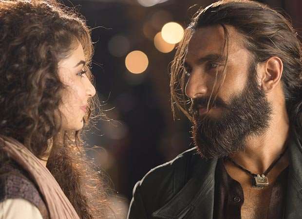 Dhurandhar creates History: Smashes all-time second week record with Rs. 261.50 cr as highest second week grosser :Bollywood Box Office - Bollywood Hungama