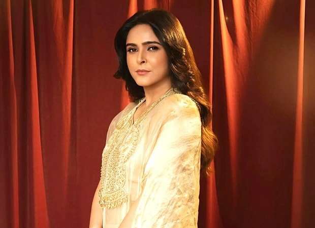 Madhurima Tuli stuns at Gateway of India; pays emotional tribute to 26/11 victims at Global Peace Honours 2025 26 : Bollywood News - Bollywood Hungama