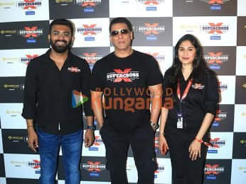 Photos: Salman Khan snapped at Indian Supercross Racing League in Kozhikode, Kerala | Parties & Events - Bollywood Hungama