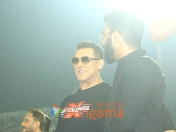 Photos: Salman Khan snapped at Indian Supercross Racing League in Kozhikode, Kerala | Parties & Events - Bollywood Hungama