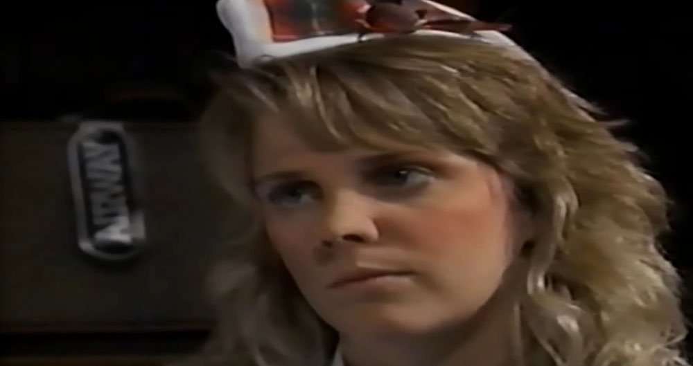 Guilty Pleasures: Holiday Special (Elves, 1989) - Morbidly Beautiful