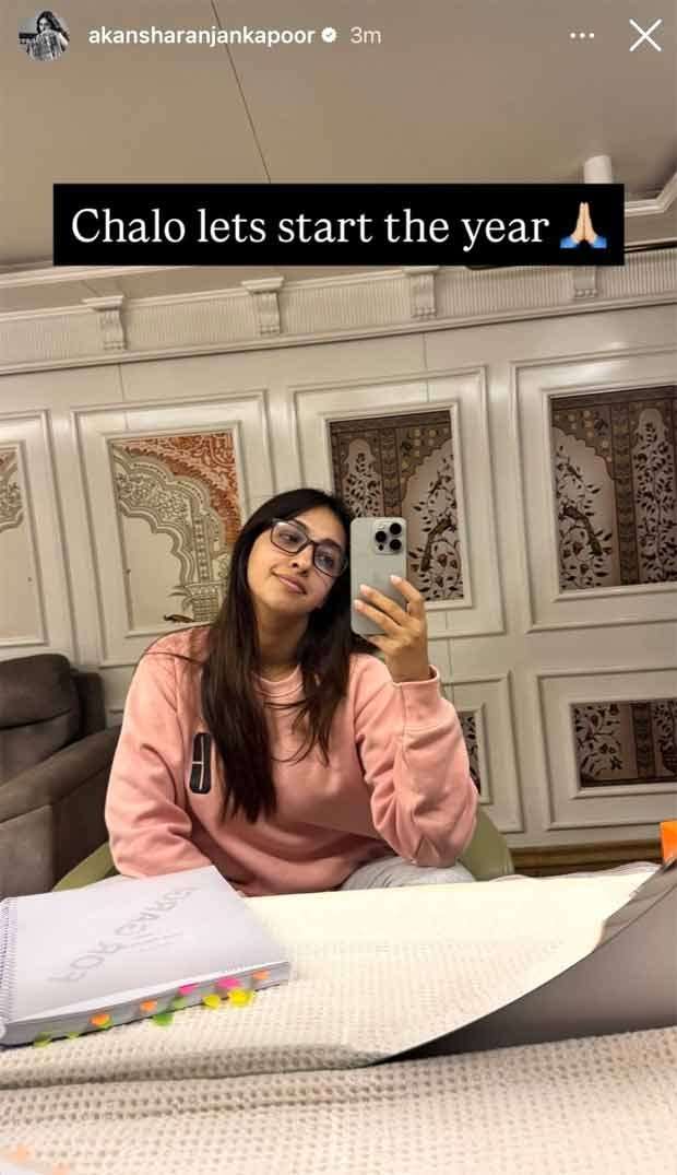 Akansha Ranjan Kapoor kicks off 2026 in work mode; vanity room post sparks buzz around new project