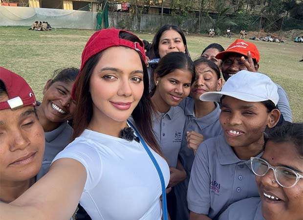 Mastiii 4 actress Ruhi Singh joins hands with Maharashtra&rsquo;s blind women&rsquo;s cricket team: "Nothing is a weakness"