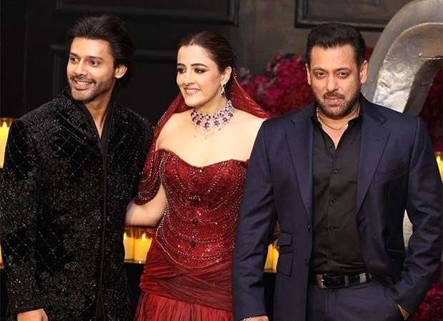 Stebin Ben calls Salman Khan "man of his word" as he attends his Mumbai wedding reception