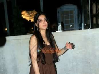 Photos: Shruti Haasan snapped in Bandra | Parties & Events - Bollywood Hungama