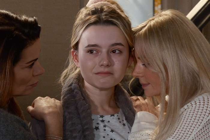 Carla and Lisa comfort a troubled Betsy in Coronation Street