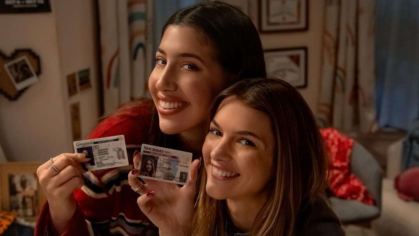 3 funny young adult Netflix movies to watch if you love Roommates