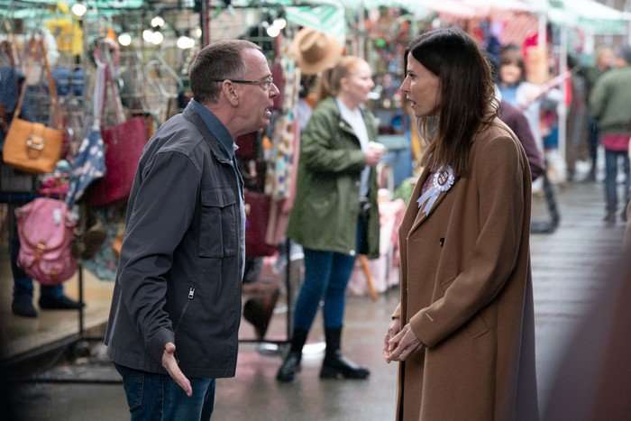 Ian shouts at Bea in the market in EastEnders