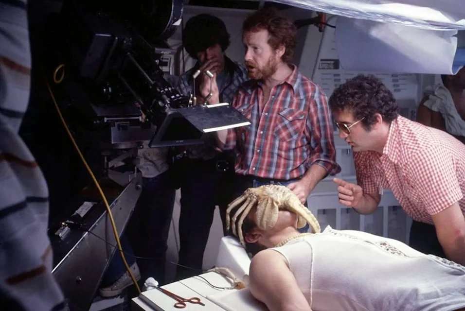 10 Photos from Behind the Scenes of 1970s Movies | Den of Geek