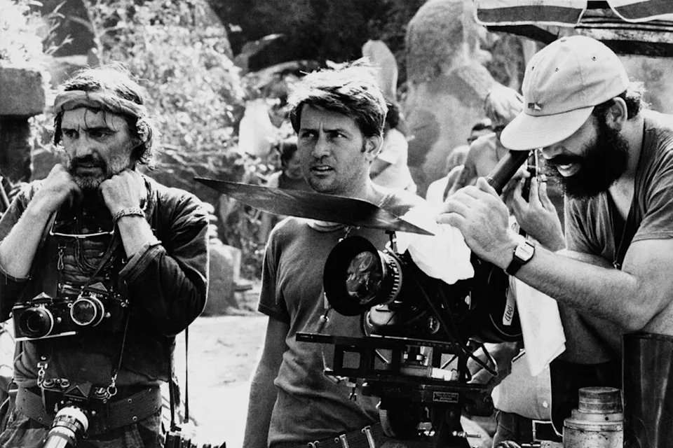 10 Photos from Behind the Scenes of 1970s Movies | Den of Geek
