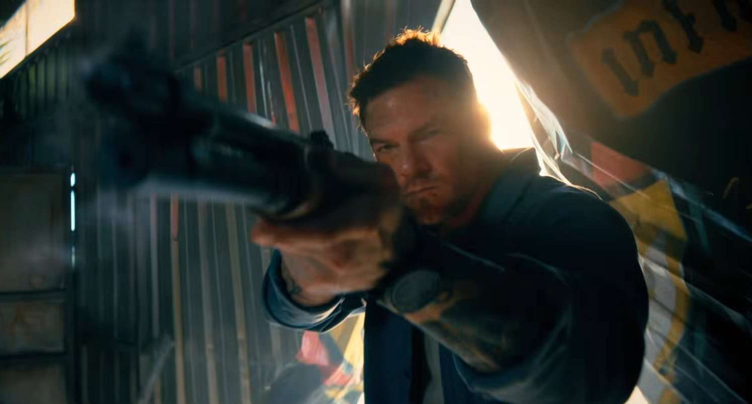 Alan Ritchson and Owen Wilson team in trailer for action thriller Runner