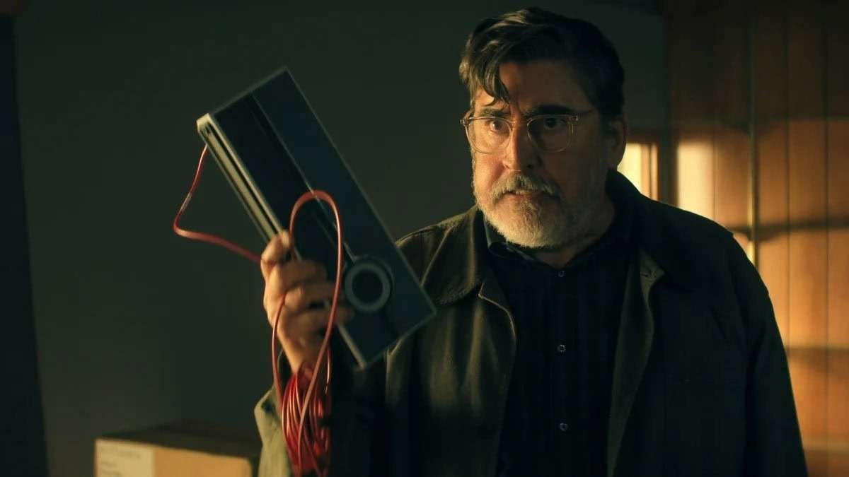 Alfred Molina leads a senior Stranger Things in the trailer for Netflix’s The Boroughs