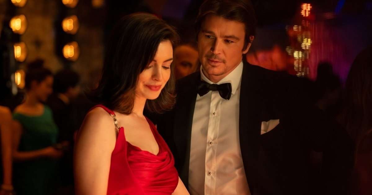 Anne Hathaway, Dakota Johnson & Josh Hartnett Star in Verity Teaser Trailer