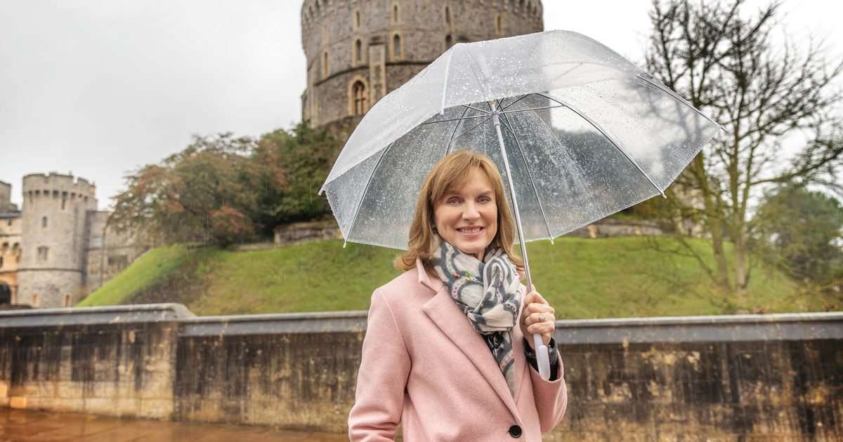 BBC legend Fiona Bruce reveals the story behind private and personal items of the late Queen Elizabeth II