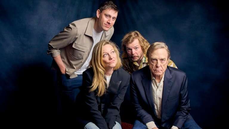 Edd Benda, Stephen Helstad, Judy Greer, and John Goodman of the film Chili Finger in Den of Geek studio at SXSW 2026.