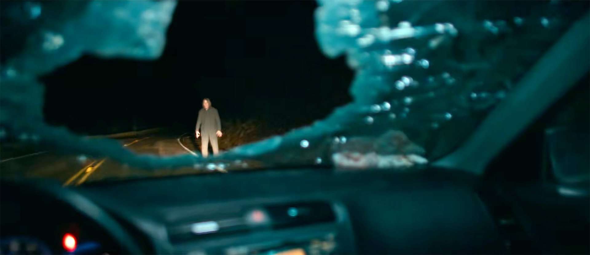 Chilling Trailer for Driving Horror 'Passenger' with Lou Llobell & Jacob Scipio | FirstShowing.net