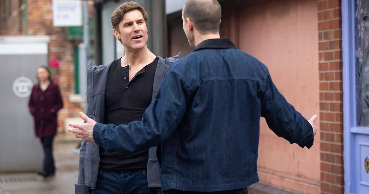 Coronation Street airs major showdown between Theo Silverton and Carl Webster in early ITVX release