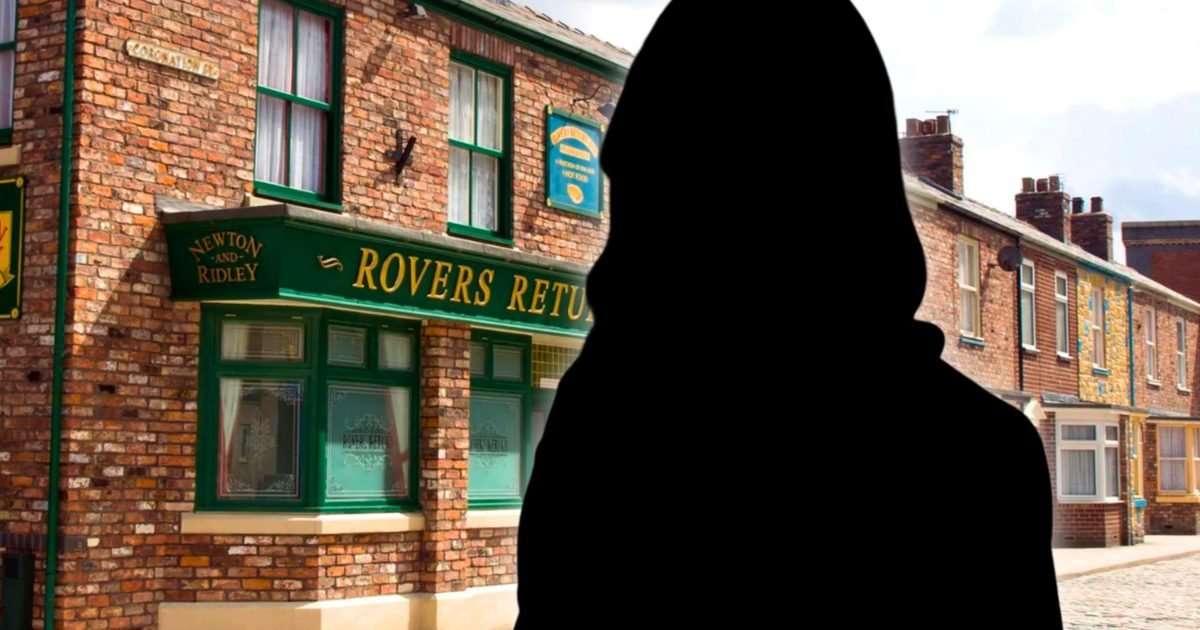 Coronation Street favourite confirmed for big soap return - on a different show