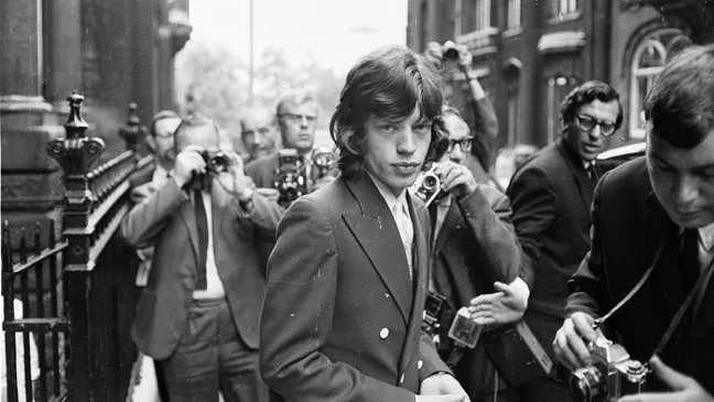 15 Celebrity Scandals from the 1970s That Would Break Twitter Today | Den of Geek