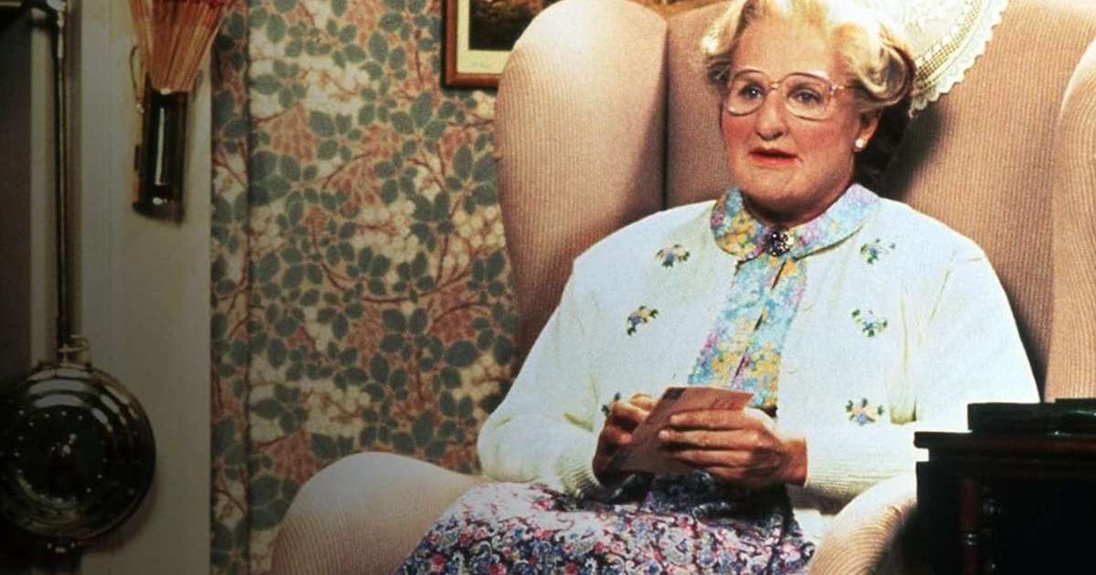 Mrs. Doubtfire Star on Why Robin Williams Comedy Hits Home Even After 33 Years
