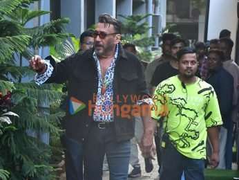 Photos: Jackie Shroff snapped in Andheri