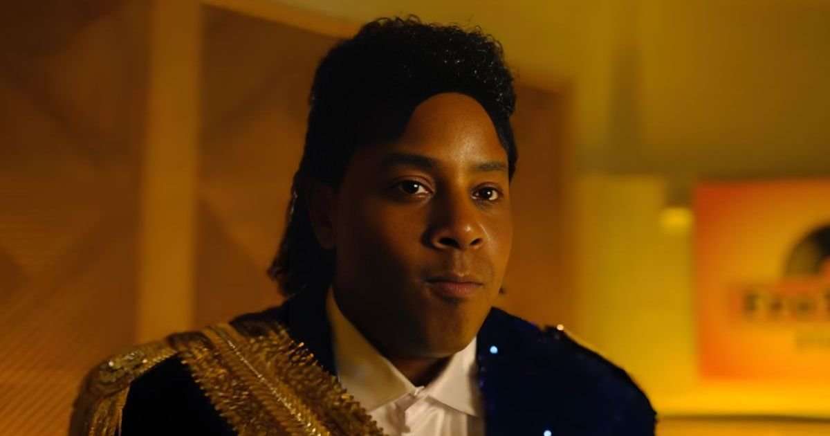 Scary Movie 6 Mocks Michael Jackson in New Footage