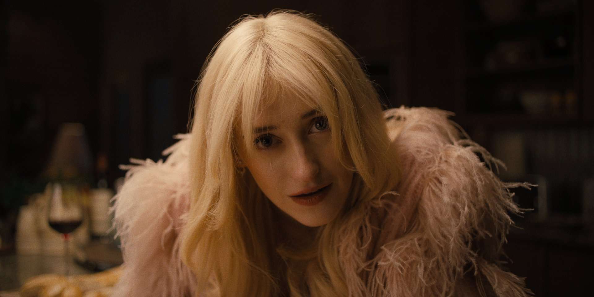 Something Very Bad Is Going To Happen N S1 E1 00 35 00 05R