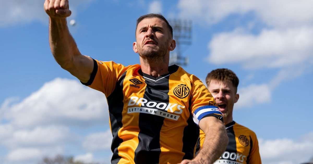 What channel is Cambridge United v Grimsby Town League Two match on? TV coverage, live stream and kick-off time