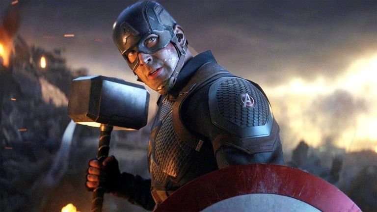 Captain America With Thor's Hammer in Avengers: Endgame