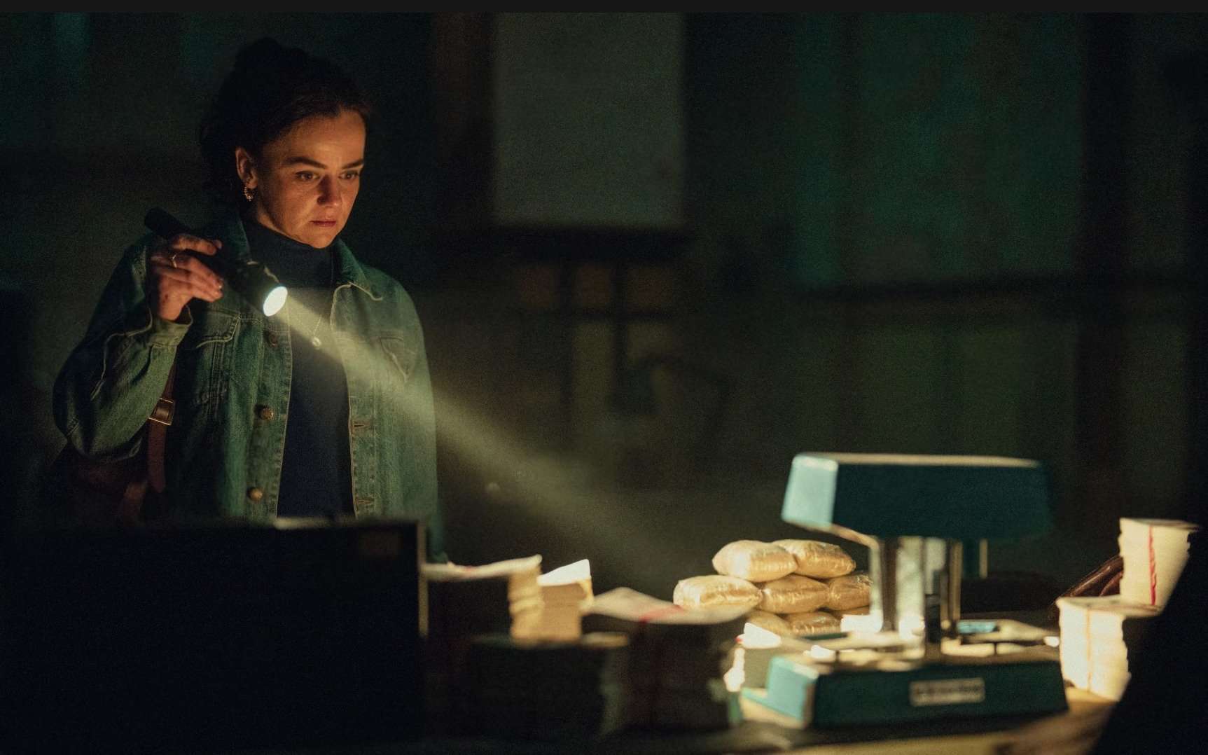 First Looks Netflix Legends (2)