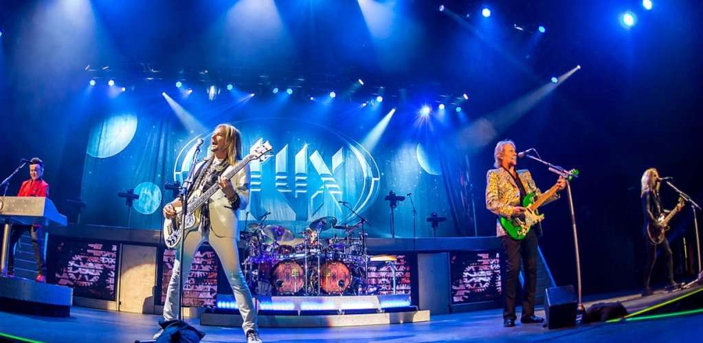 15 Performers Who Aren't in the Rock & Roll Hall of Fame But Probably Should Be | Den of Geek