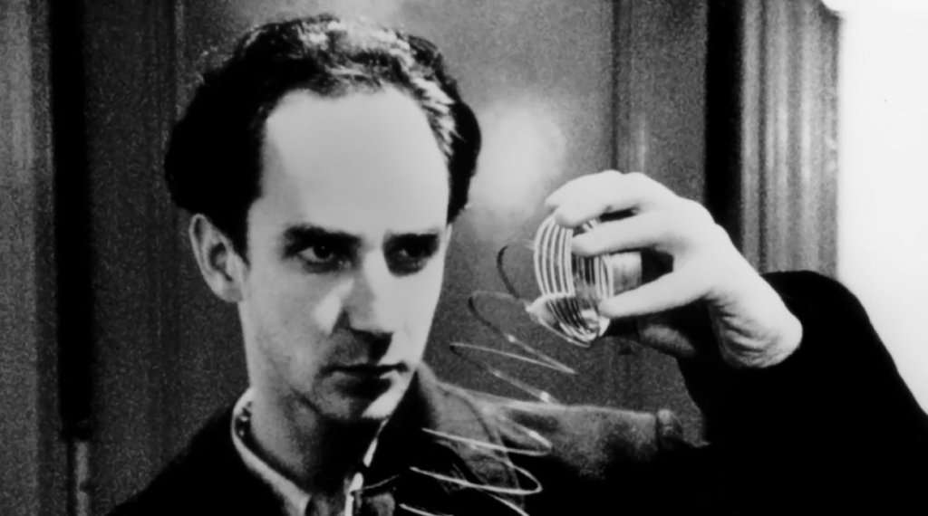 18 People Share the Movie That Puts Their Brain in a Pretzel | Den of Geek