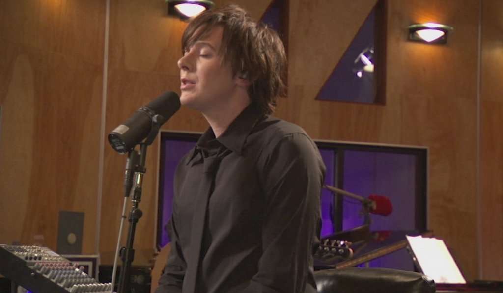 14 Songs You Never Realized Went Number 1 | Den of Geek