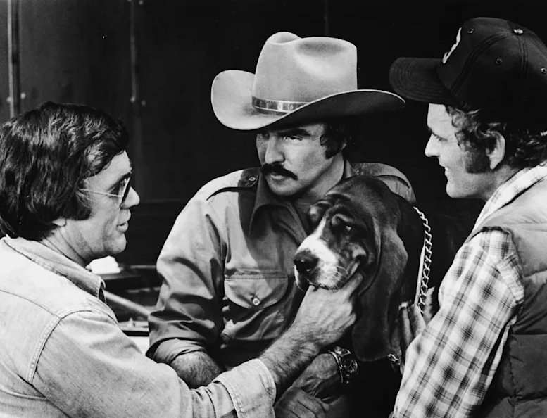 20 Fun Photos Taken Behind the Scenes of Movies from the 1970s | Den of Geek