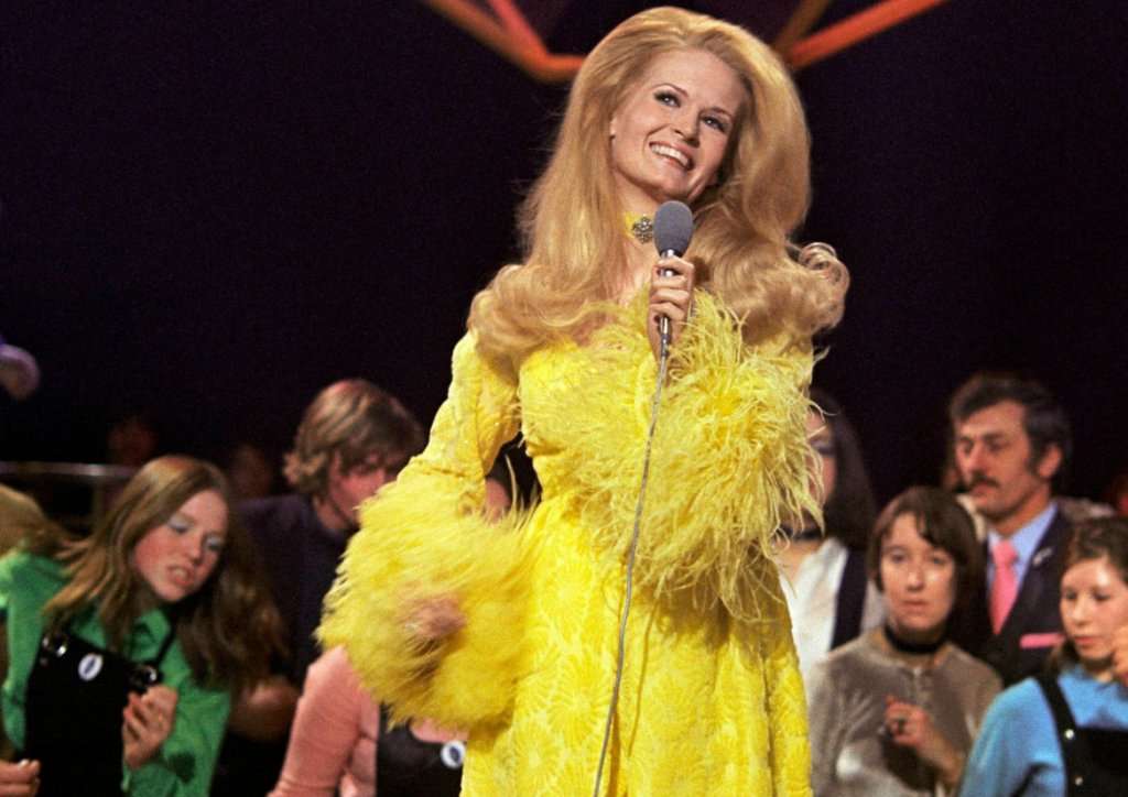 15 Performers Who Aren&rsquo;t in the Country Music Hall of Fame But Probably Should Be | Den of Geek