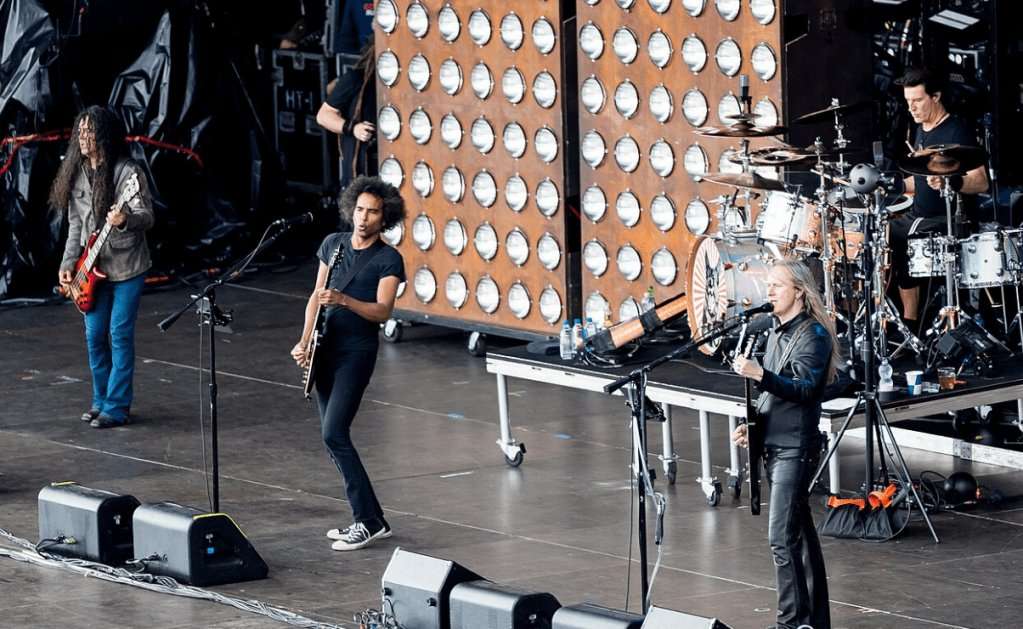 15 Performers Who Aren't in the Rock & Roll Hall of Fame But Probably Should Be | Den of Geek