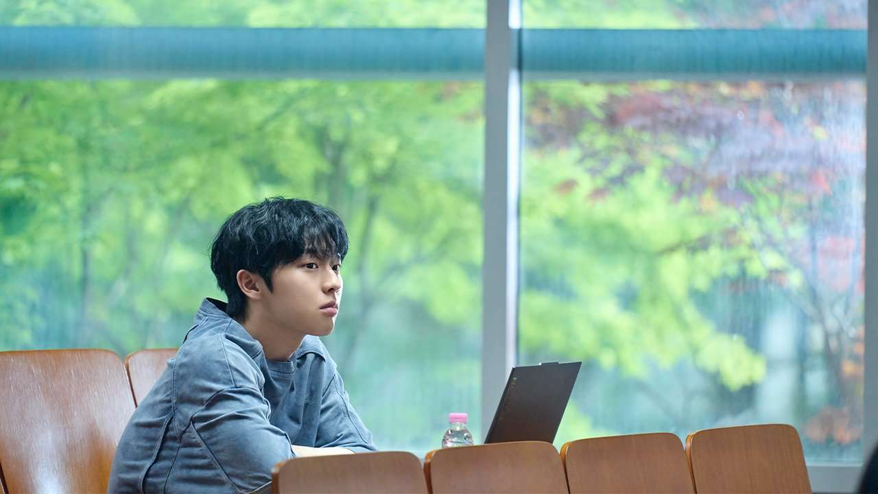 Notes From The Last Row Netflix K Drama