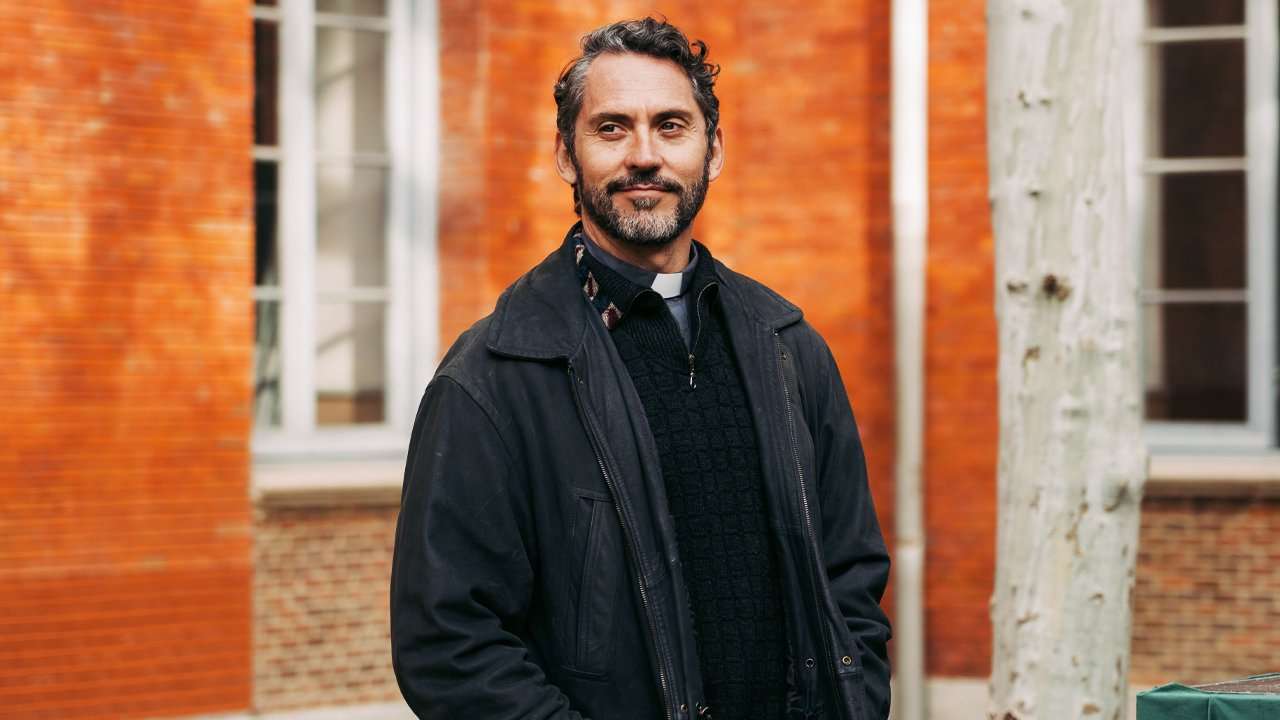 Paco Leon My Dearest Señorita Spanish Netflix Film Poster