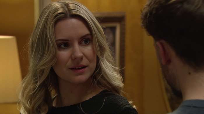 Dawn talks to Joe in a scene from Emmerdale
