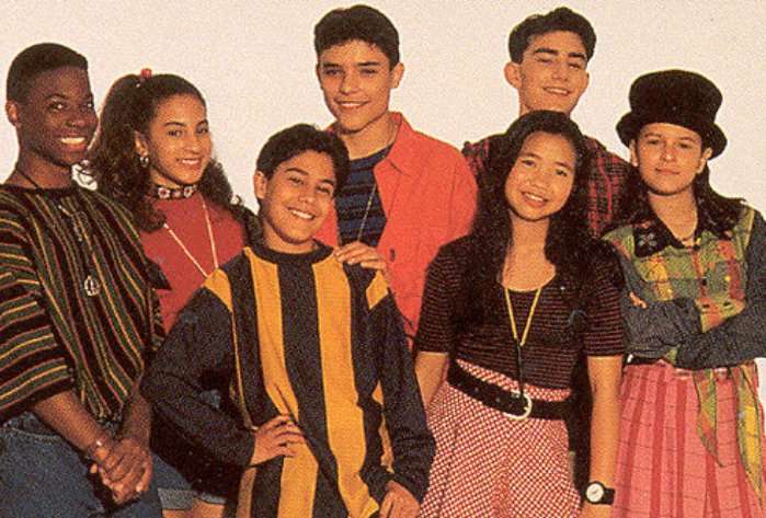 15 People Share the '90s Show They're Convinced Only They Remember | Den of Geek