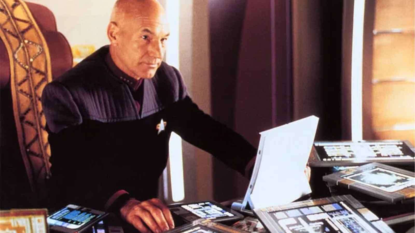 20 Pop Culture Predictions That Accidentally Came True | Den of Geek