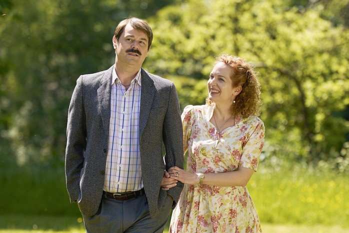 Week 21 Rivals Danny Dyer F R E D D I E & Katherine Parkinson L I Z Z I E