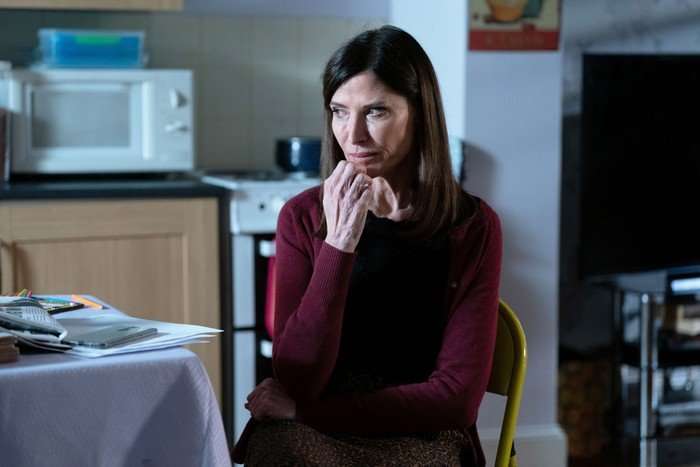 Bea looks shifty in EastEnders