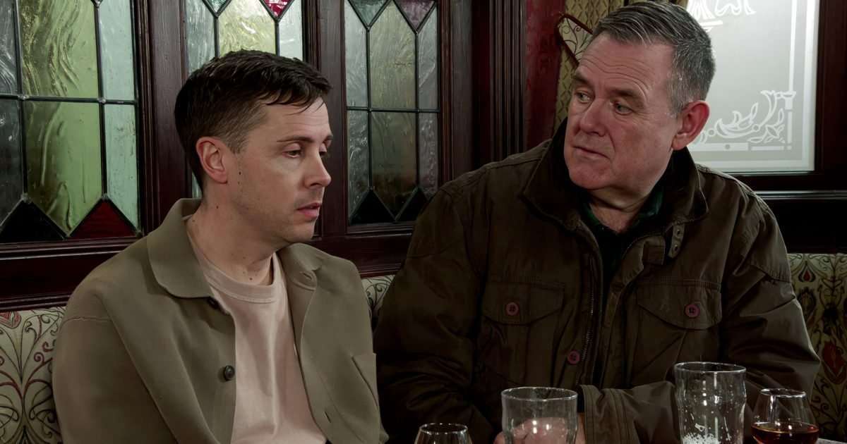 Coronation Street's Todd Grimshaw faces moral dilemma after Theo's death as suspects revealed in early ITVX release