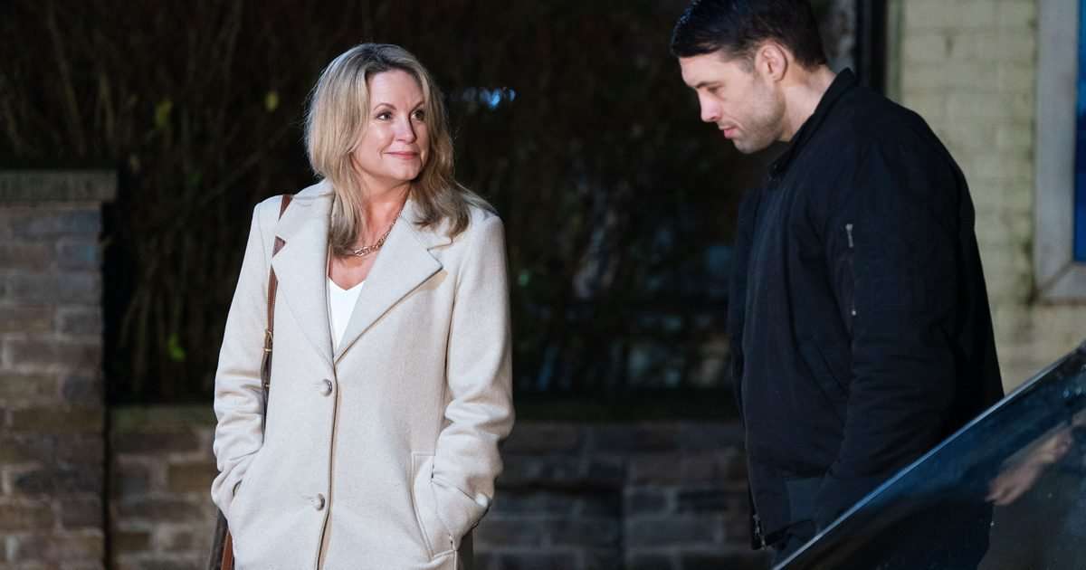 EastEnders airs intriguing Mark Fowler and Sam Mitchell twist in early BBC iPlayer release