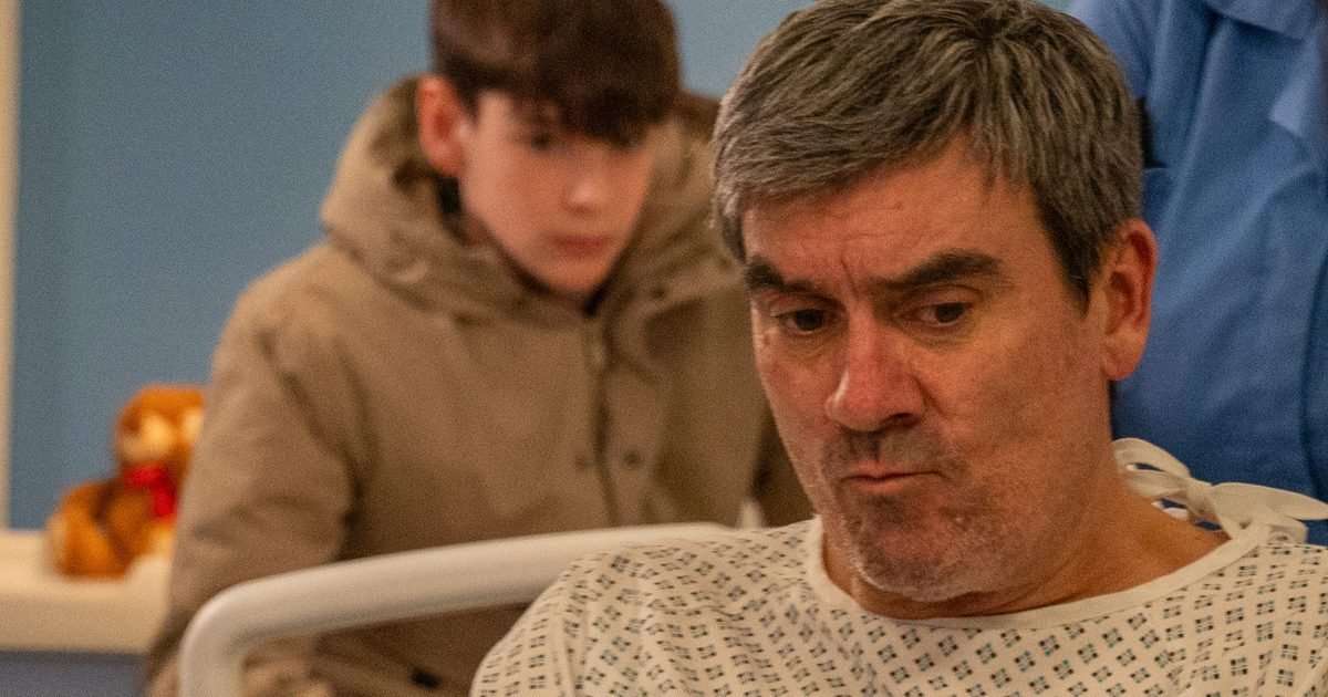 Emmerdale airs emotional Cain Dingle scenes as he struggles after cancer surgery in early ITVX release