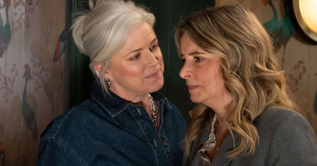 Emmerdale's Dr Todd tightens her grip on Charity Dingle amid blackmail ordeal in early ITVX release