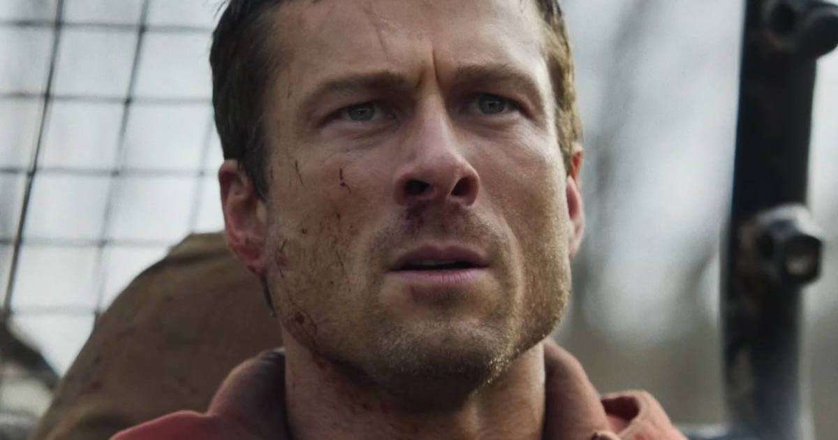 Glen Powell&rsquo;s Disastrous Remake Is a Huge Hit on New Streaming Home