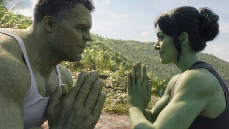 (L-R): Mark Ruffalo as Smart Hulk / Bruce Banner and Tatiana Maslany as Jennifer "Jen" Walters/She-Hulk in Marvel Studios' She-Hulk: Attorney at Law