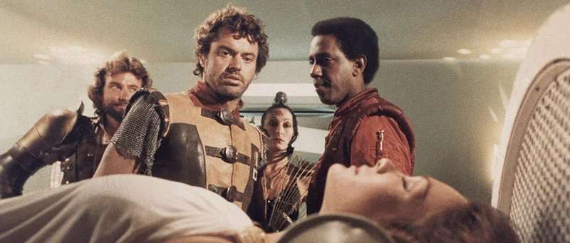 15 Funny Mistakes Movies Let Into the Final Product | Den of Geek